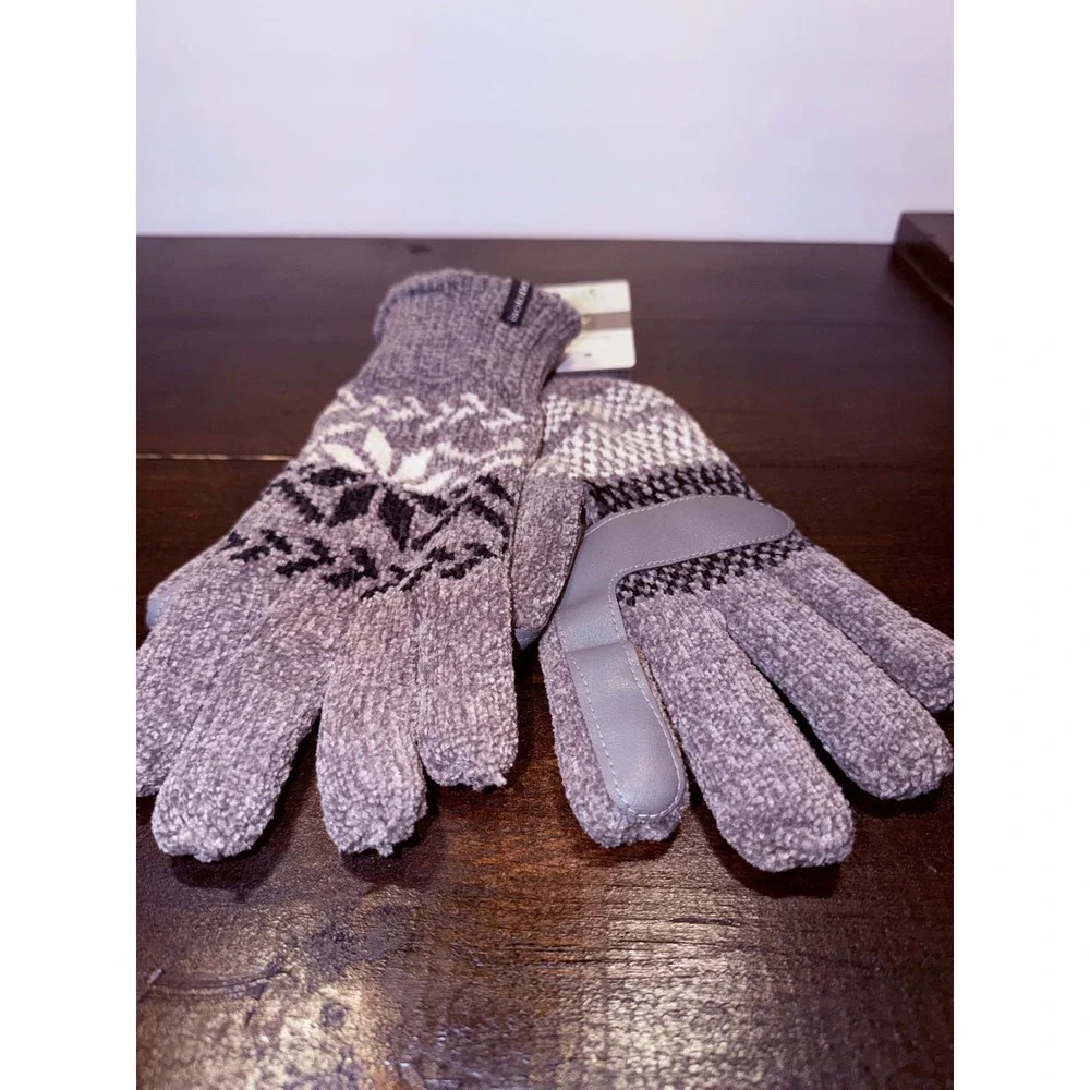 Isotoner smarTouch Ash Grey Fair Isle Snowflake Chenille Knit Gloves New 1SZ - Picture 5 of 5